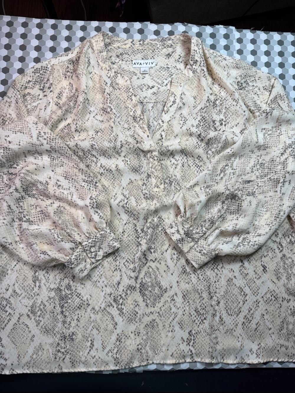 Ava & Viv Beige and Gray Snake Print Blouse